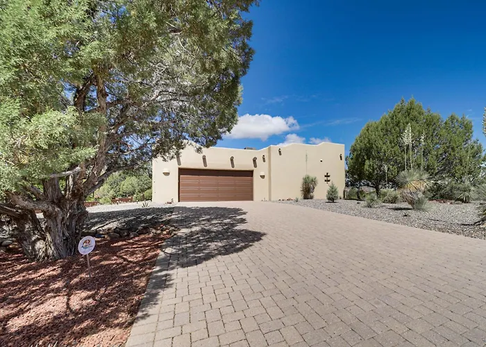 Holiday home Hot Tub & Views: Sedona Escape By Trails & Dining!