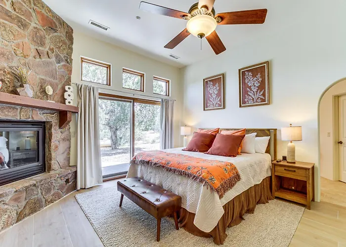 Holiday home Hot Tub & Views: Sedona Escape By Trails & Dining!